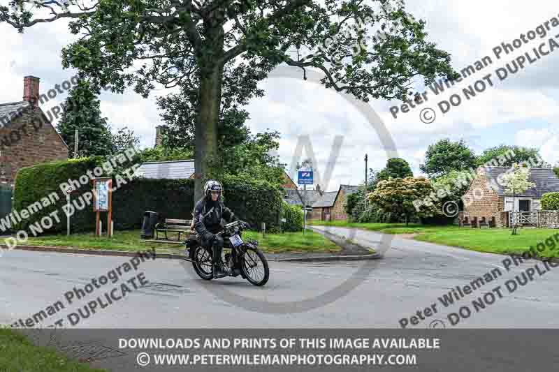 Vintage motorcycle club;eventdigitalimages;no limits trackdays;peter wileman photography;vintage motocycles;vmcc banbury run photographs